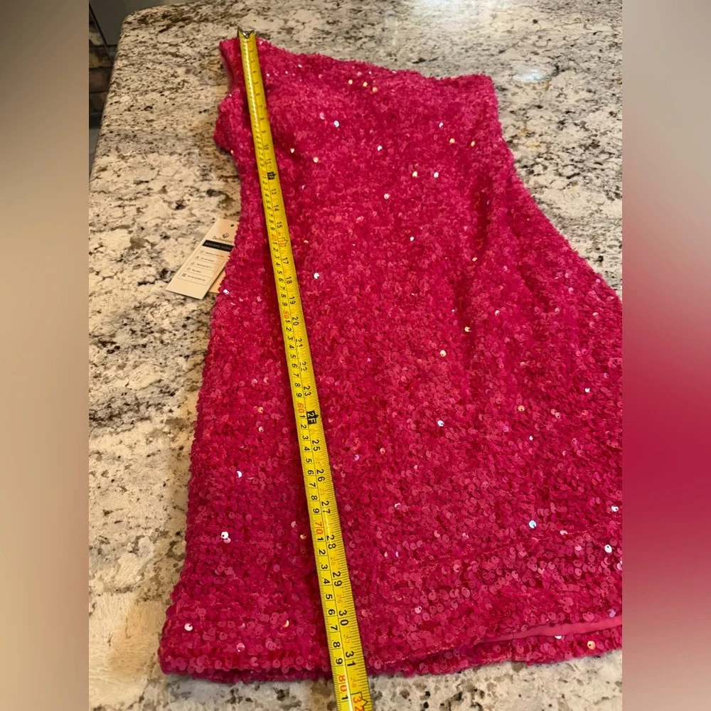 Elegant One Shoulder Fuchsia Sequin Dress‎